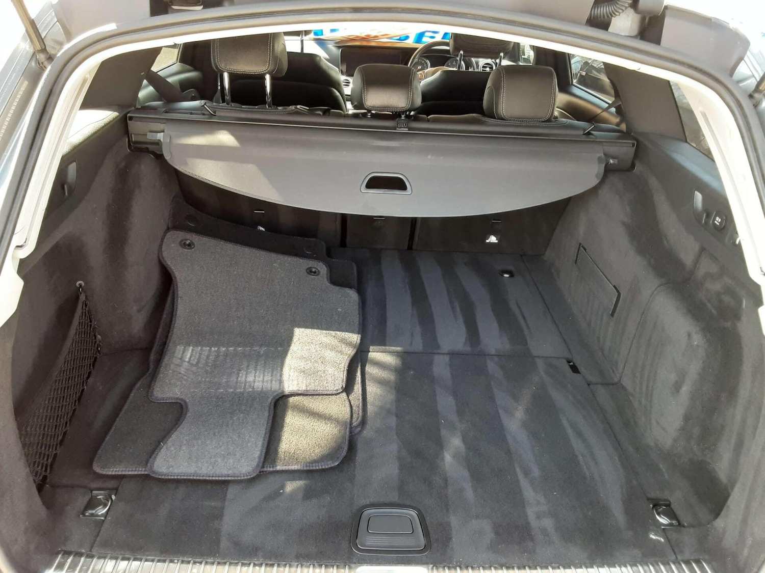 Used Mercedes-Benz E Class for sale - 78116143: Photo 38