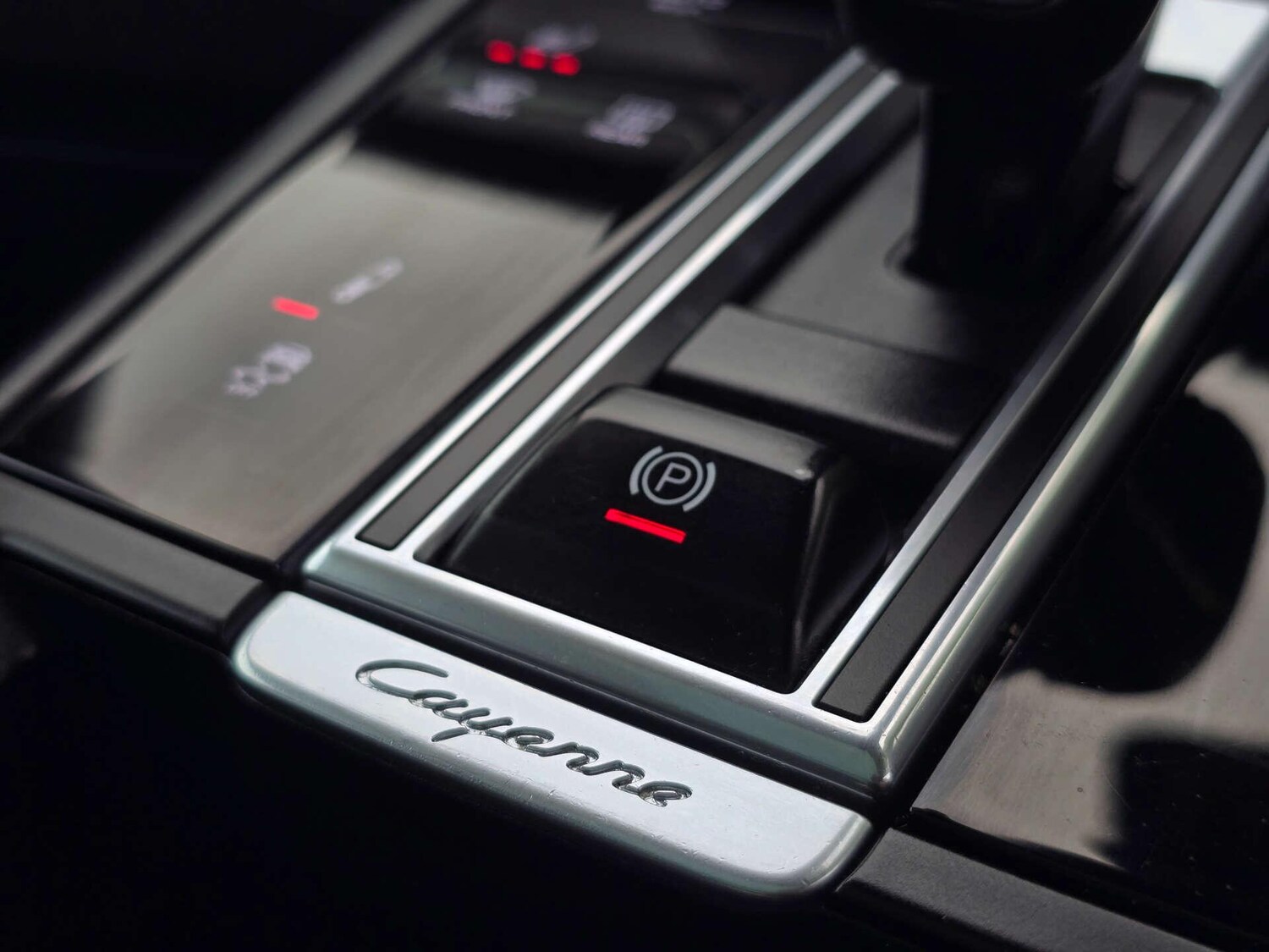 Used Porsche Cayenne 2022 for sale - 77882960: Photo 26