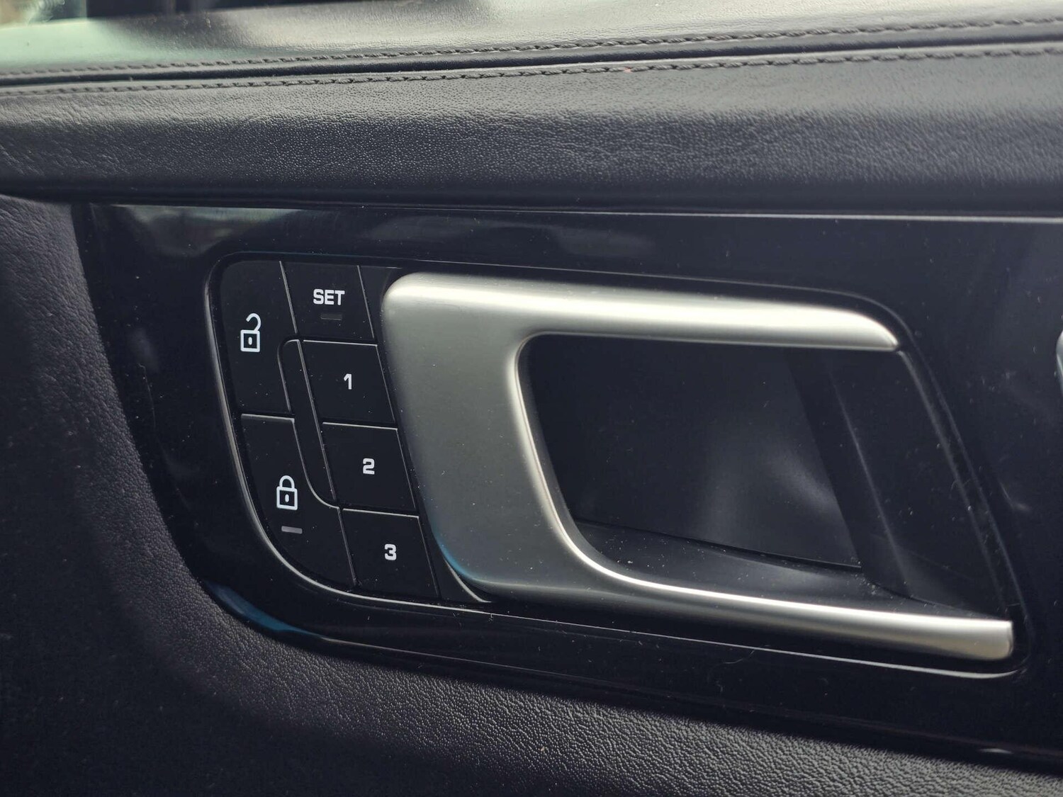 Used Porsche Cayenne 2022 for sale - 77882960: Photo 42