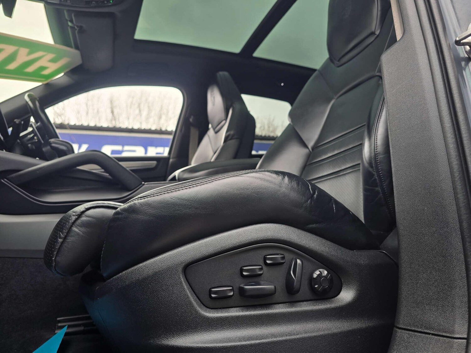 Used Porsche Cayenne 2022 for sale - 77882960: Photo 45