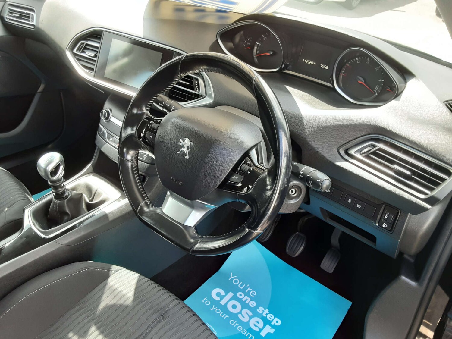 Used Peugeot 308 2017 for sale - 76411997: Photo 14