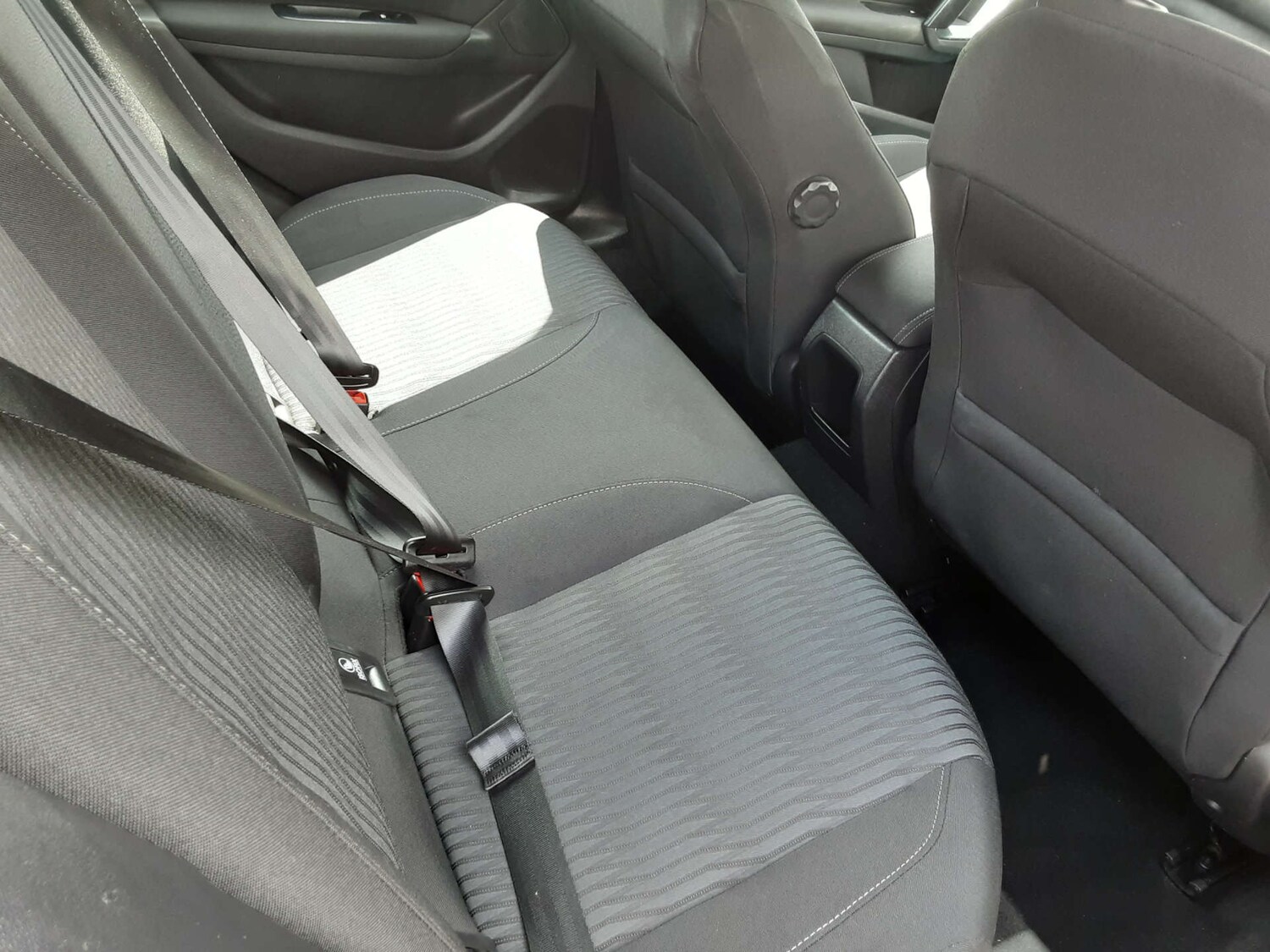 Used Peugeot 308 2017 for sale - 76411997: Photo 19