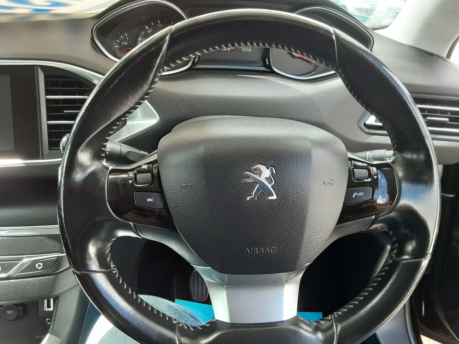 Used Peugeot 308 2017 for sale - 76411997: Photo 22