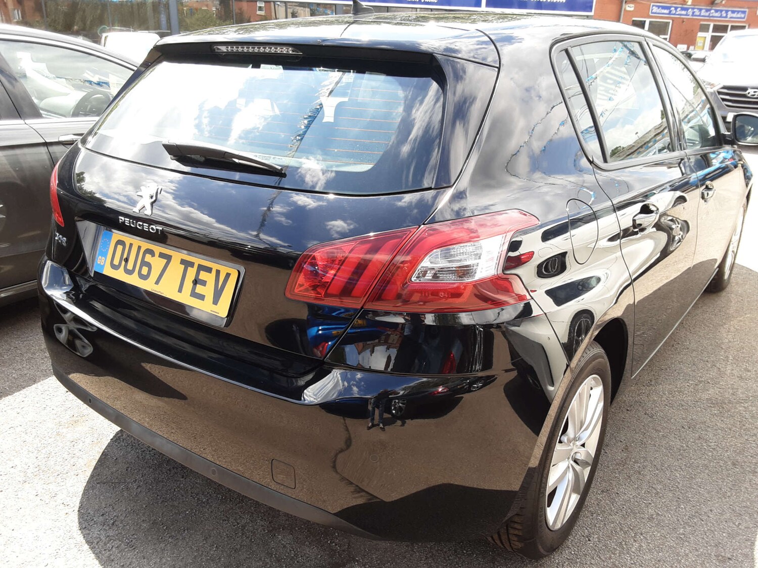 Used Peugeot 308 2017 for sale - 76411997: Photo 8