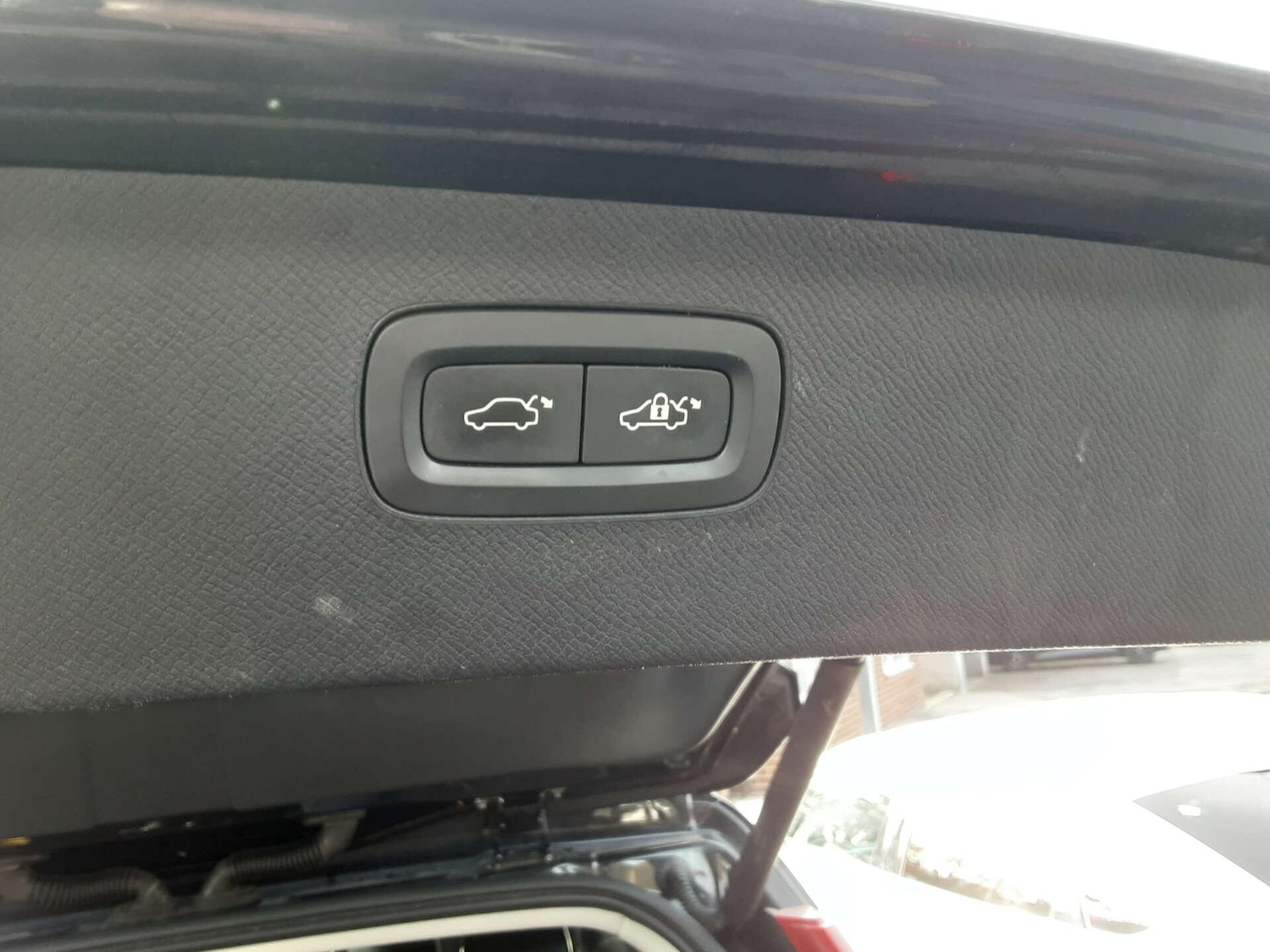 Used Volvo XC90 2016 for sale - 76807613: Photo 37