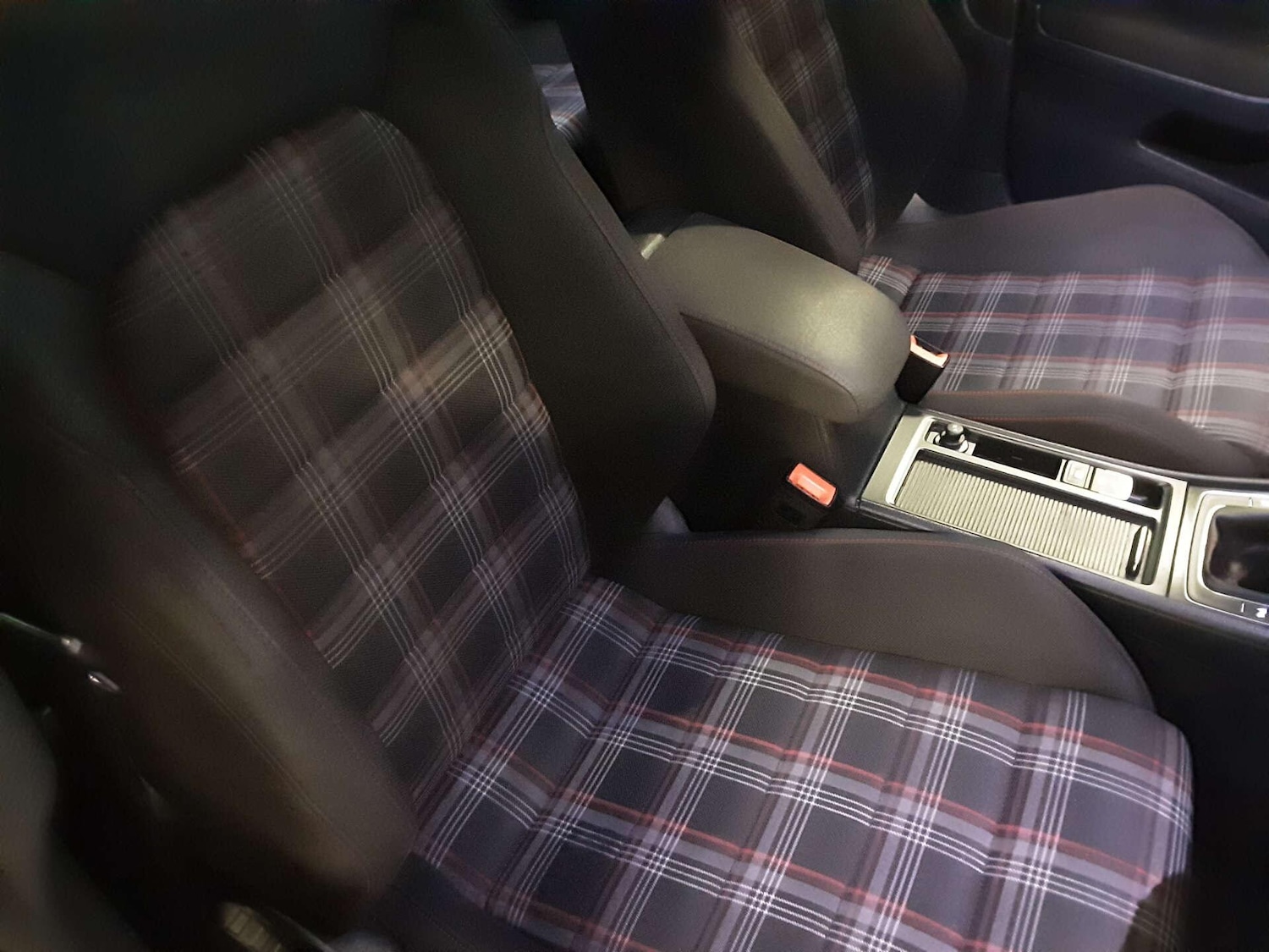 Used Volkswagen Golf 2015 for sale - 77344780: Photo 20