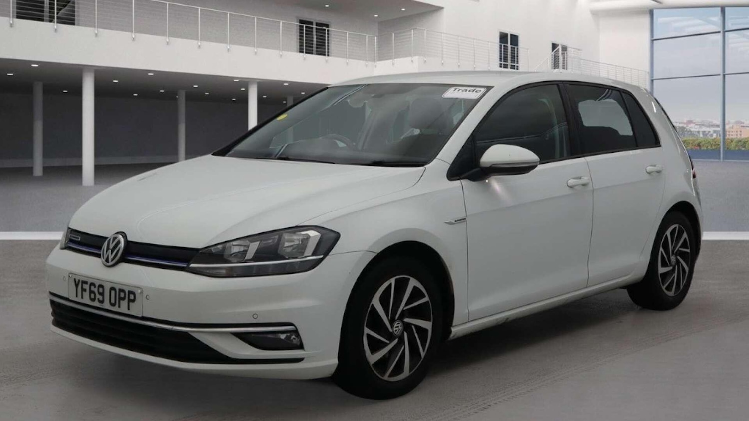 Used Volkswagen Golf 2019 for sale - 77345406: Photo 2