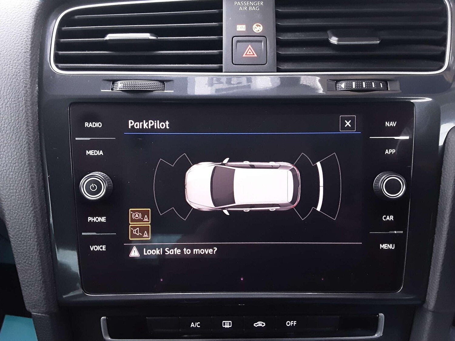 Used Volkswagen Golf 2019 for sale - 77345406: Photo 28