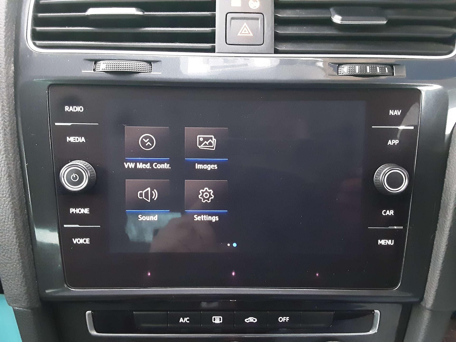 Used Volkswagen Golf 2019 for sale - 77345406: Photo 30