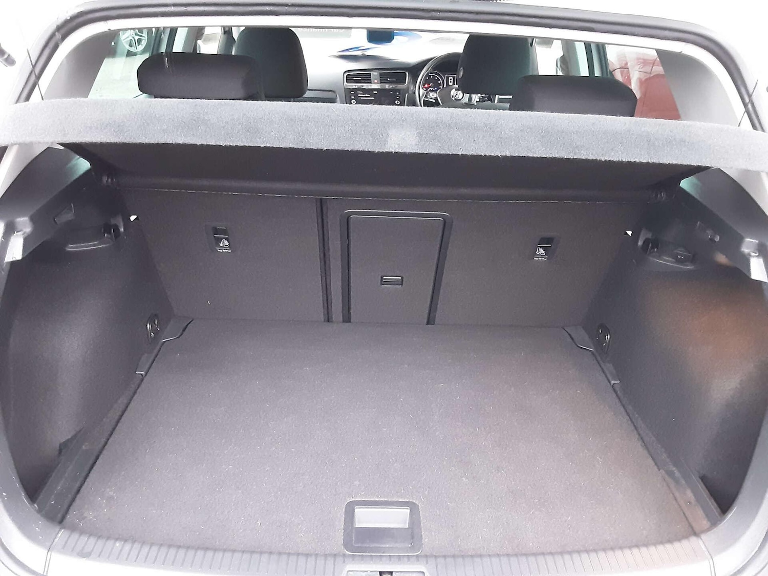 Used Volkswagen Golf 2019 for sale - 77345406: Photo 33