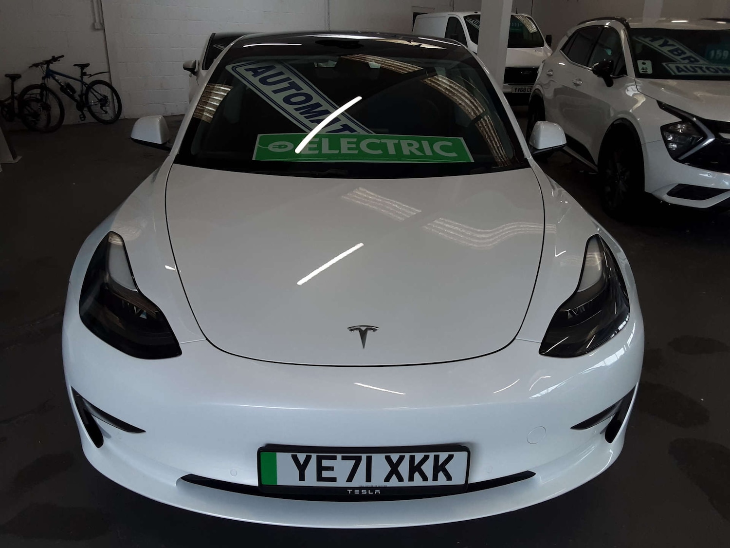 Used Tesla Model 3 2021 for sale - 76404574: Photo 2