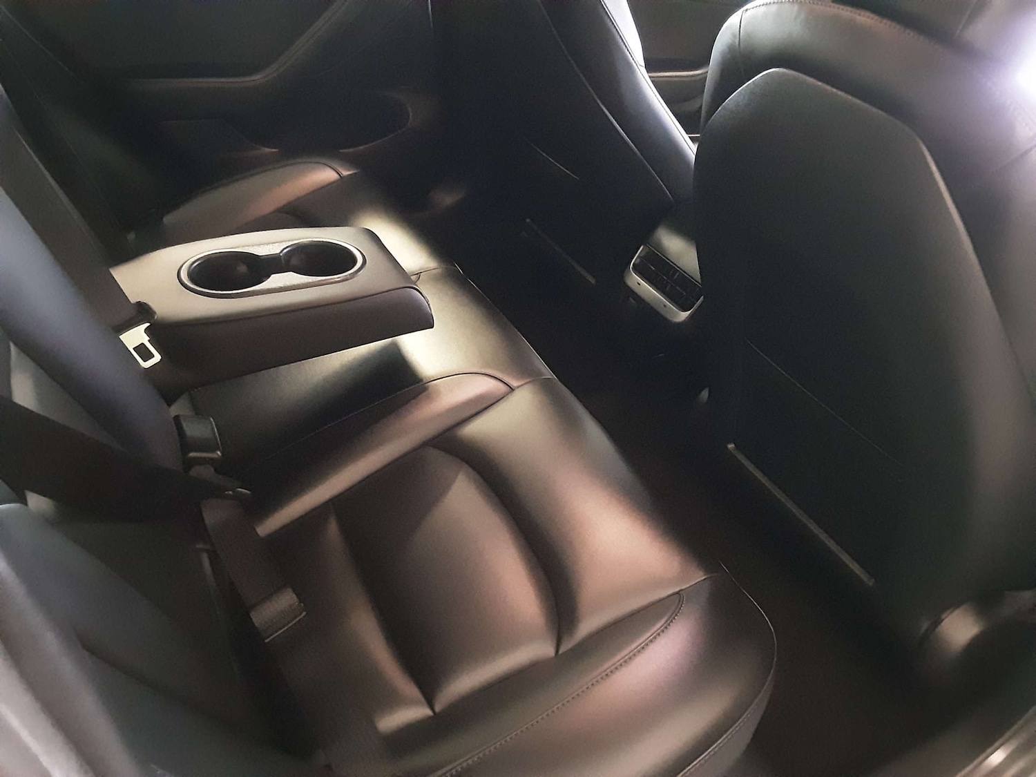 Used Tesla Model 3 2021 for sale - 76404574: Photo 28