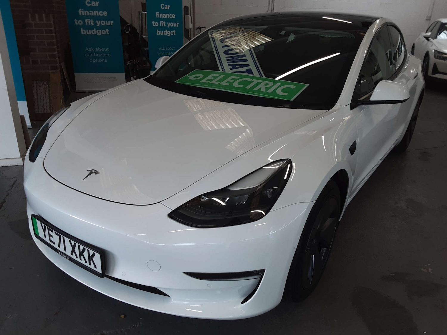 Used Tesla Model 3 2021 for sale - 76404574: Photo 3