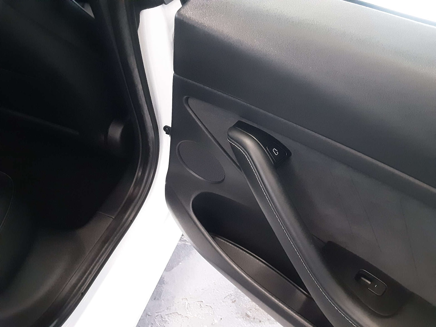 Used Tesla Model 3 2021 for sale - 76404574: Photo 34