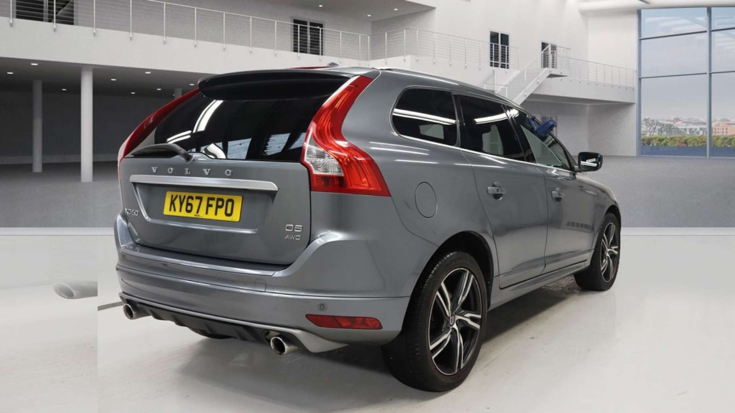 Used Volvo XC60 2017 for sale - 76407727: Photo 6