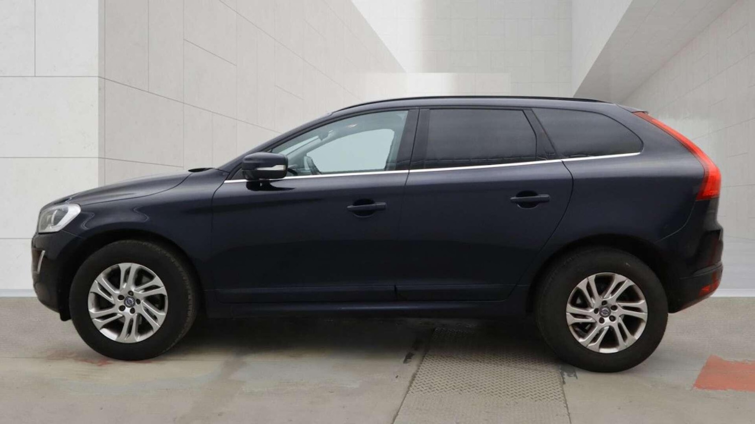 Used Volvo XC60 for sale - 78184998: Photo 6