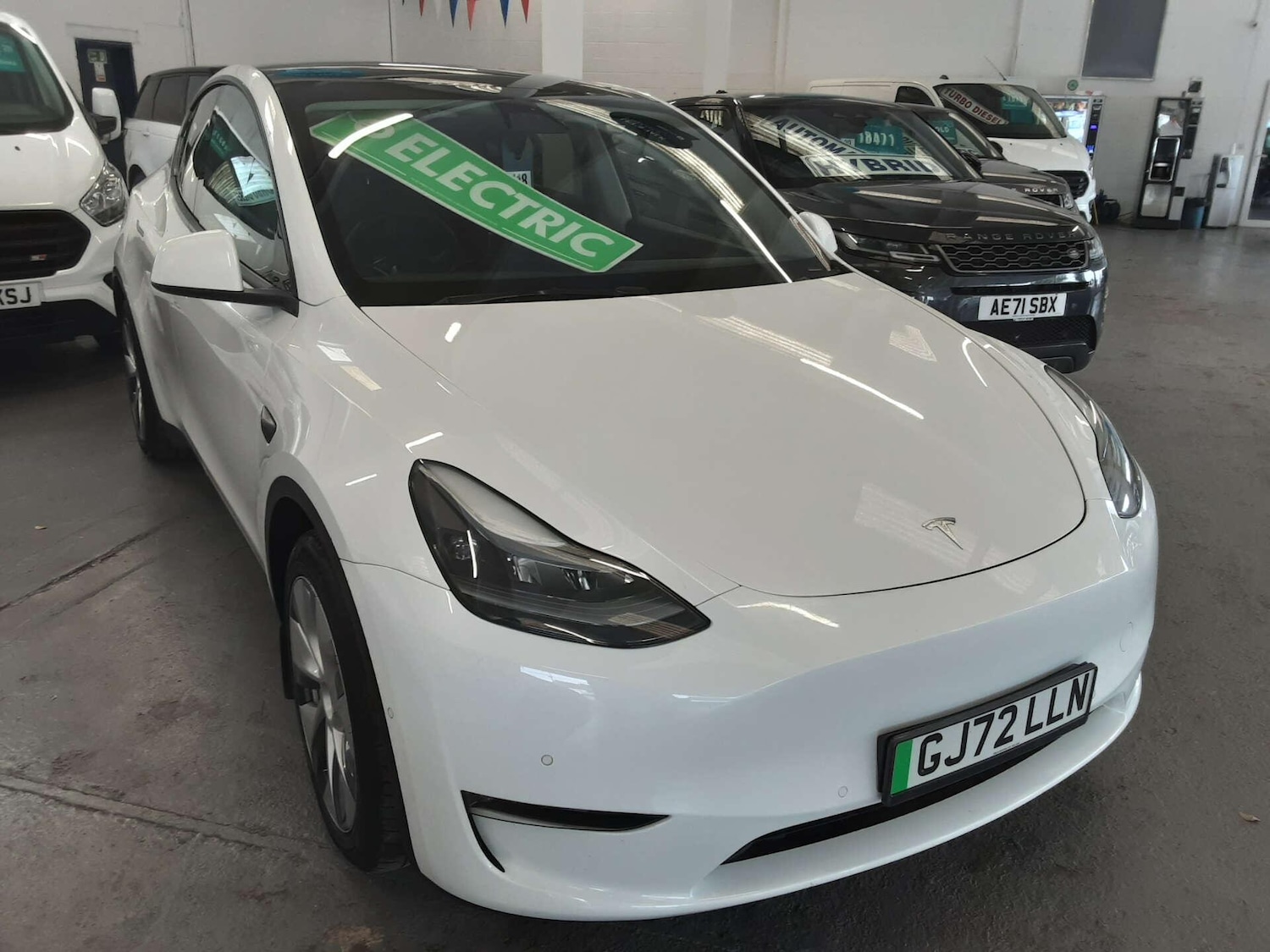 Used Tesla Model Y 2022 for sale - 76807651: Photo 1