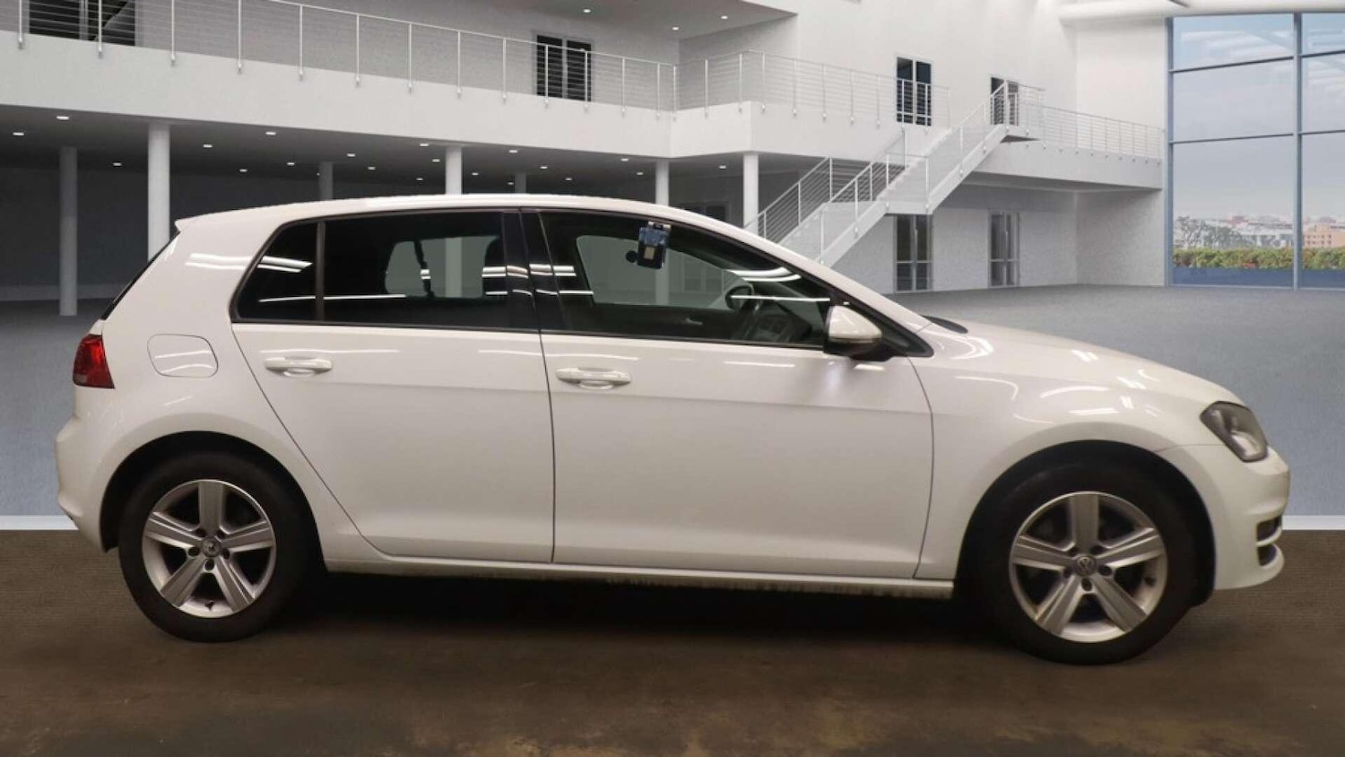 Used Volkswagen Golf 2016 for sale - 76807619: Photo 7