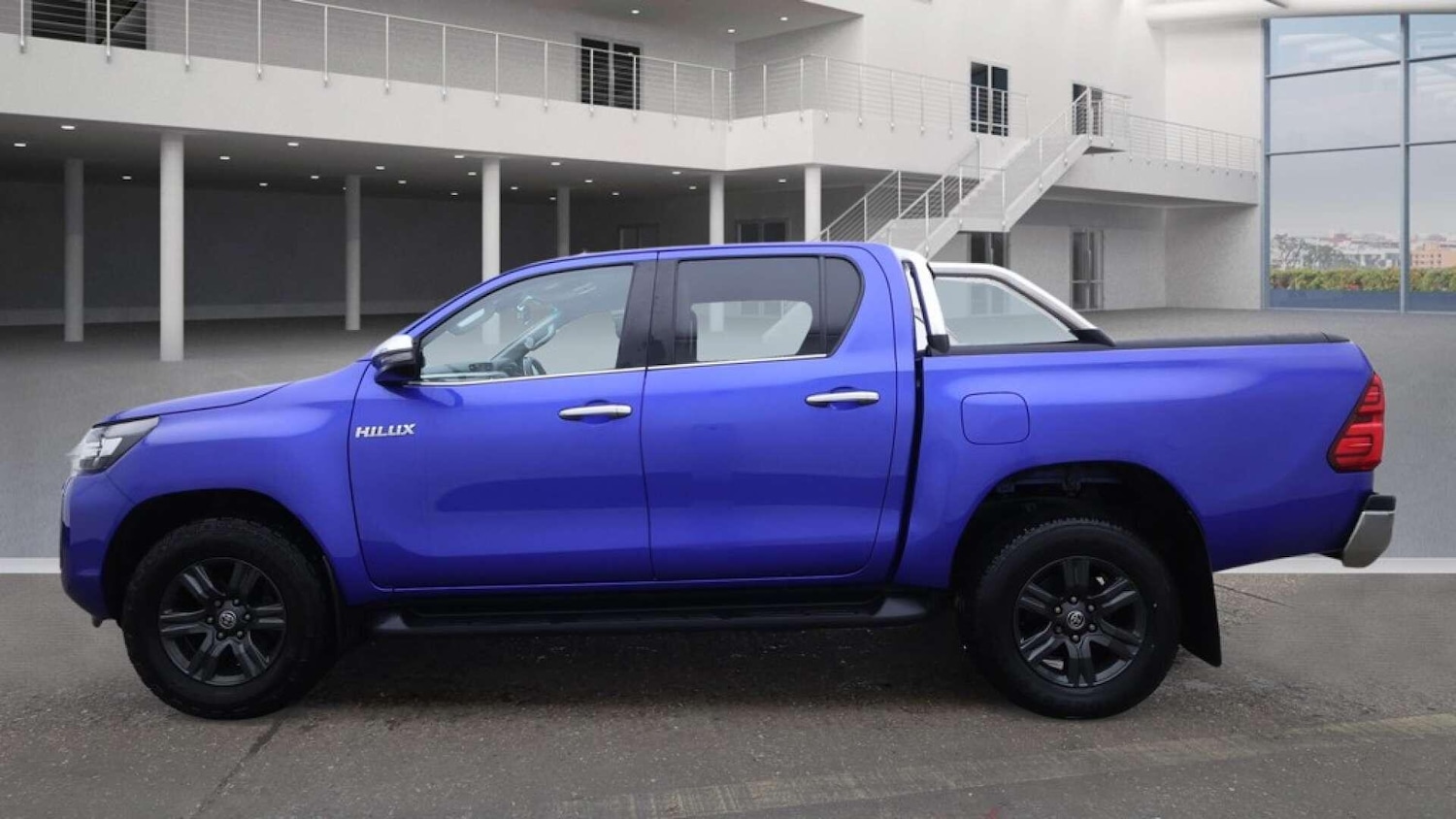Used Toyota Hilux 2021 for sale - 77108819: Photo 12