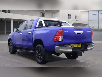 Used Toyota Hilux 2021 for sale - 77108819: Photo