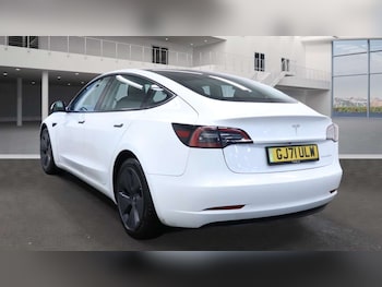 Used Tesla Model 3 2021 for sale - 76611726: Photo