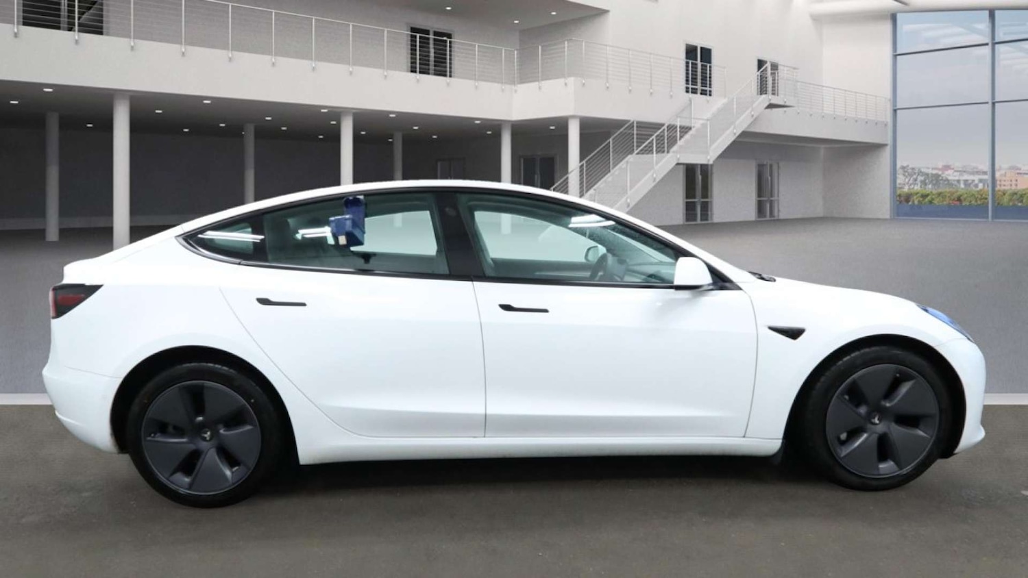 Used Tesla Model 3 2021 for sale - 76611726: Photo 9
