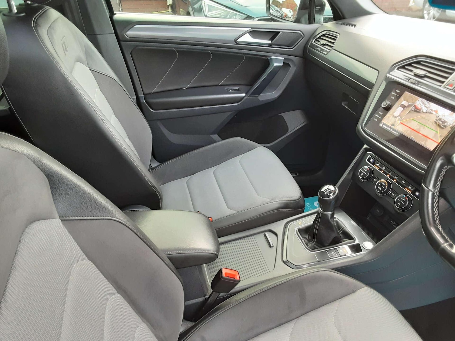 Used Volkswagen Tiguan 2020 for sale - 76912952: Photo 27