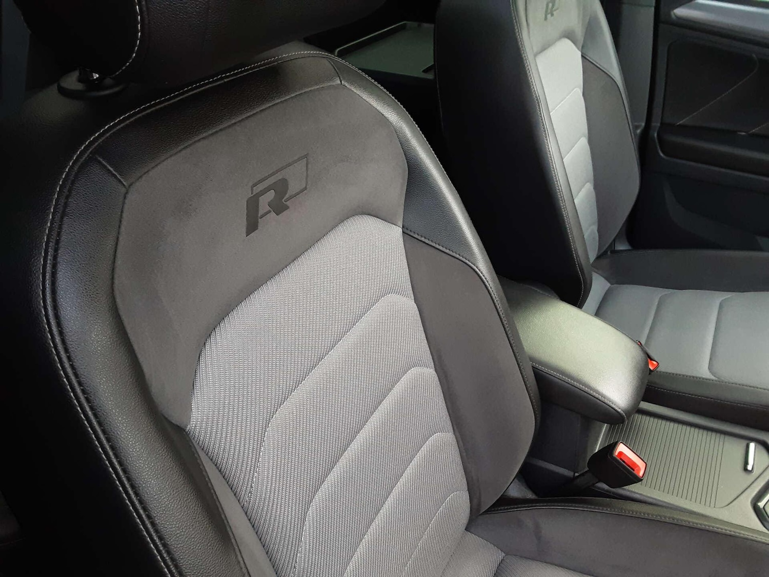 Used Volkswagen Tiguan 2020 for sale - 76912952: Photo 28