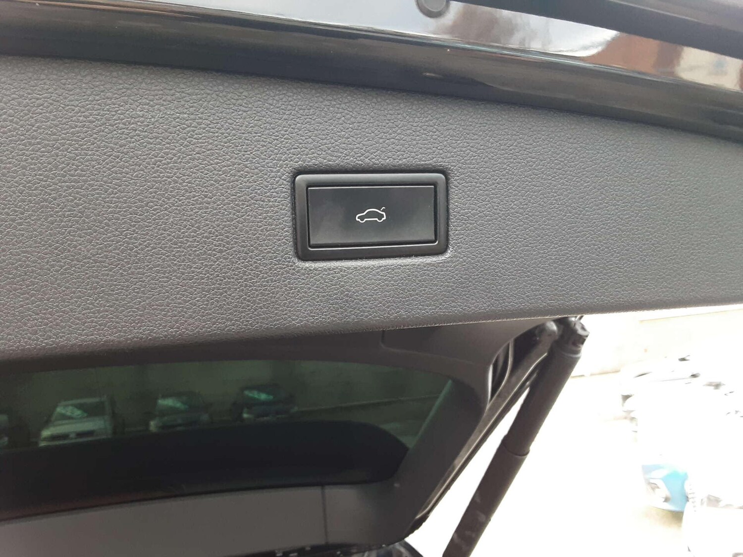 Used Volkswagen Tiguan 2020 for sale - 76912952: Photo 45