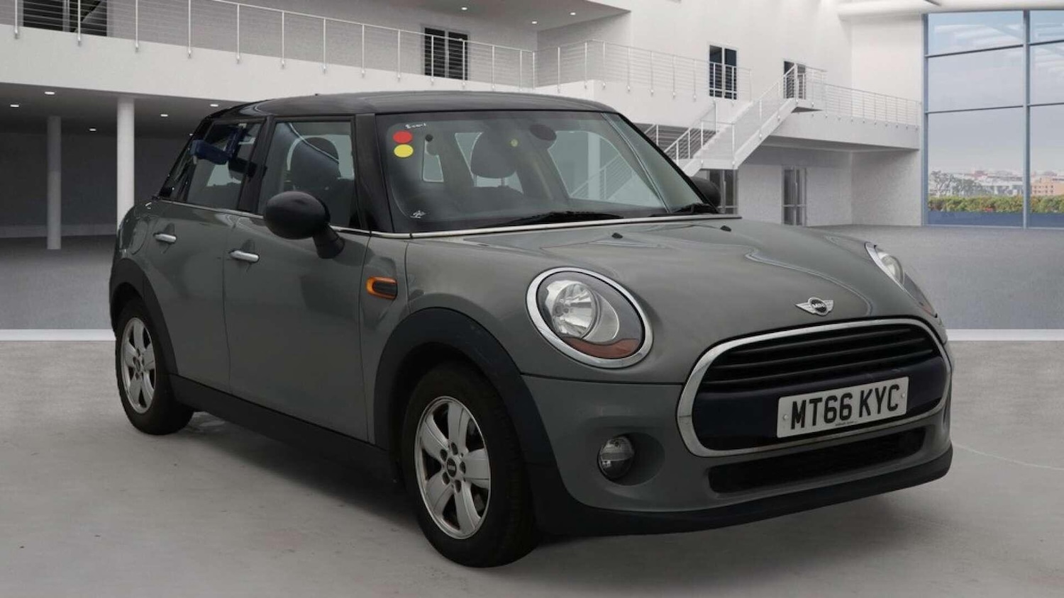 Used MINI Hatch 2016 for sale - 76807669: Photo 1