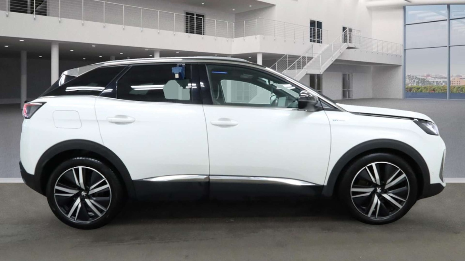 Used Peugeot 3008 2021 for sale - 76765029: Photo 8