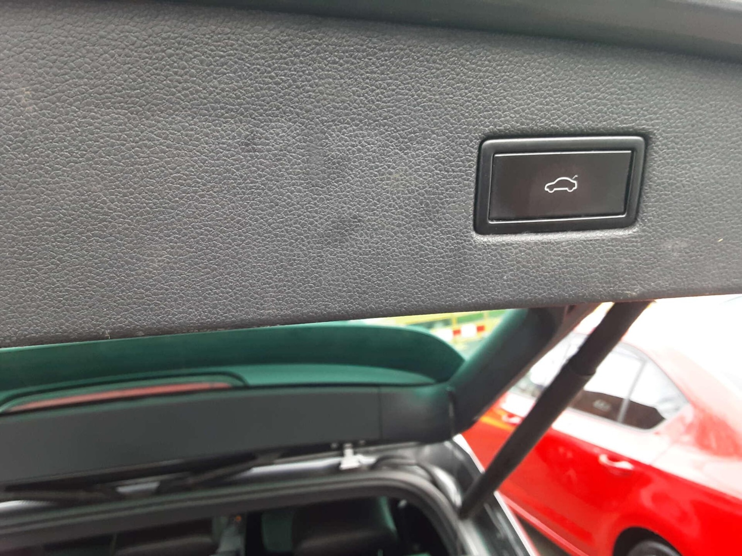 Used Volkswagen Tiguan 2020 for sale - 77230231: Photo 26