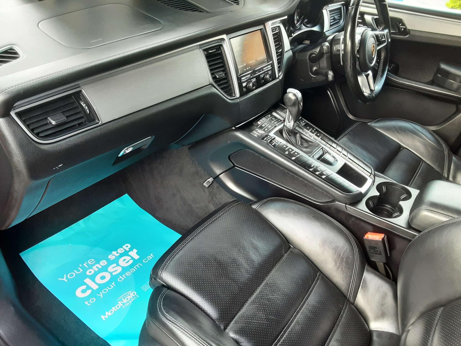 Used Porsche Macan 2015 for sale - 76953216: Photo 22