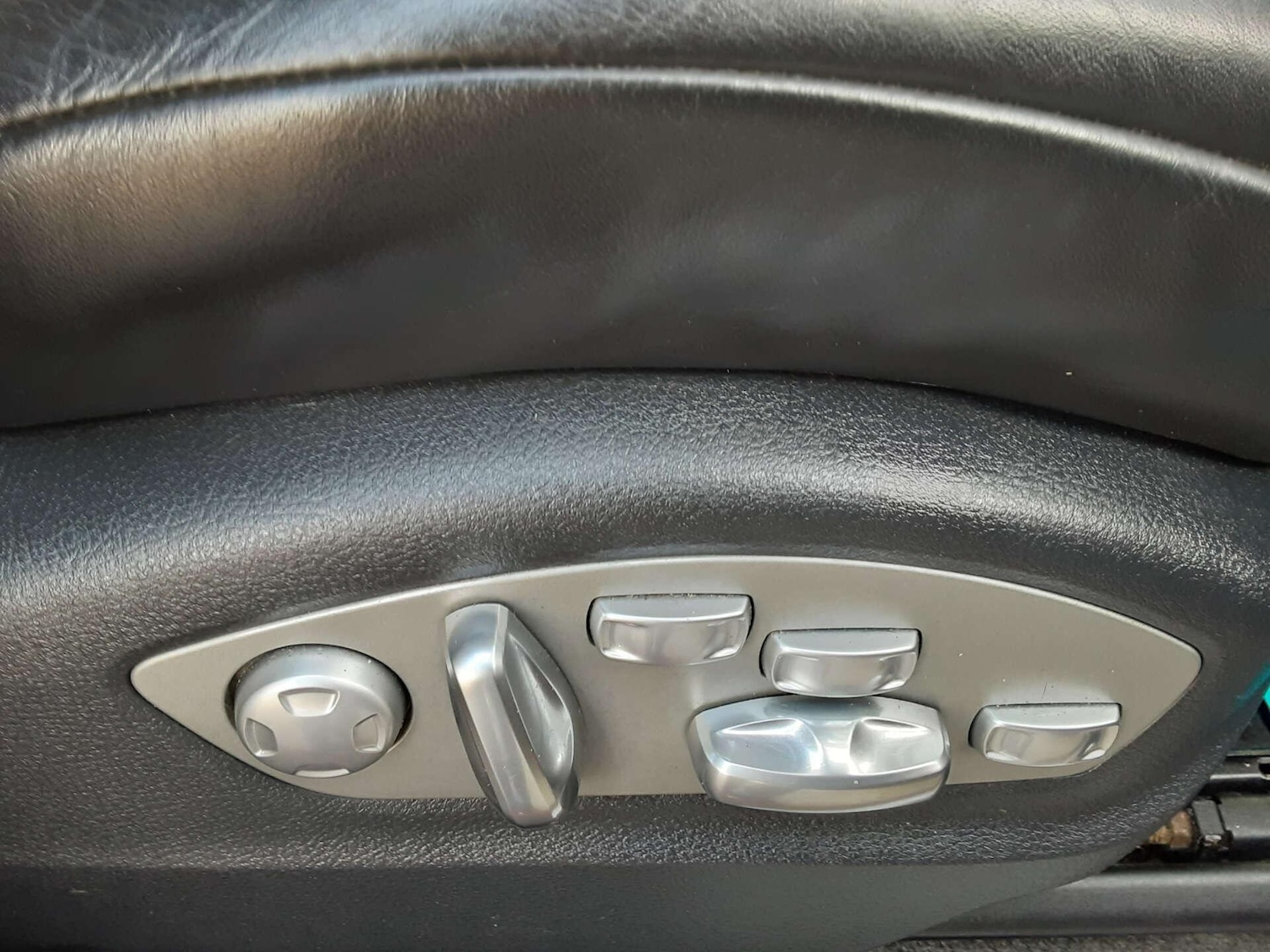 Used Porsche Macan 2015 for sale - 76953216: Photo 24