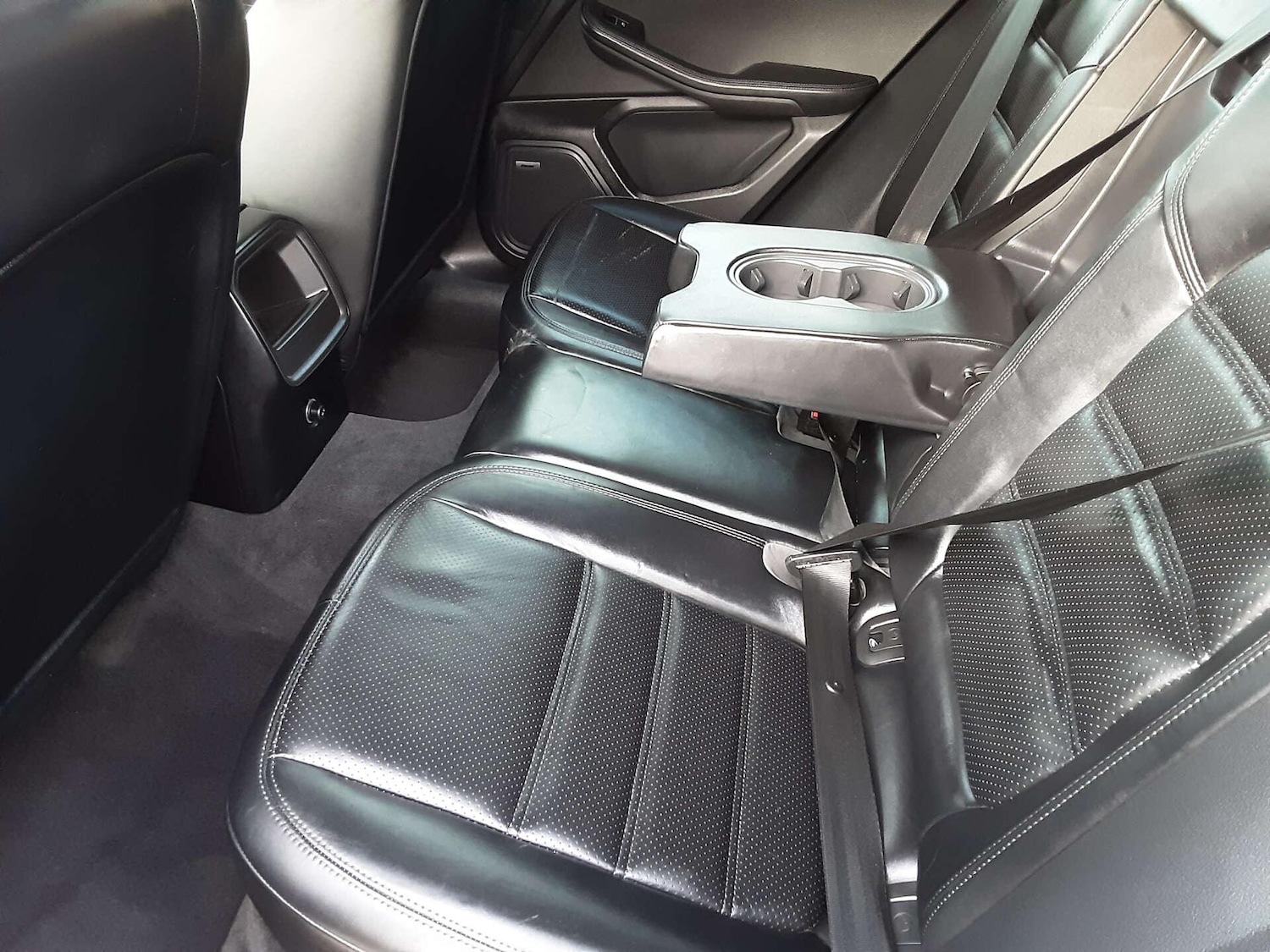 Used Porsche Macan 2015 for sale - 76953216: Photo 25