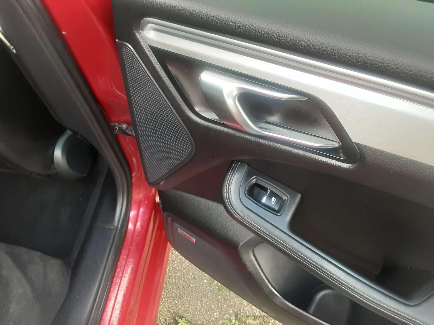 Used Porsche Macan 2015 for sale - 76953216: Photo 28