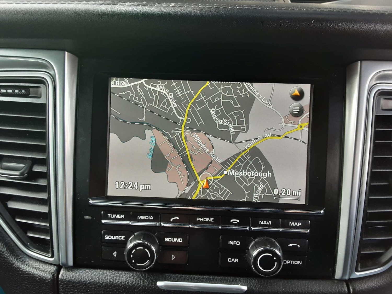 Used Porsche Macan 2015 for sale - 76953216: Photo 38