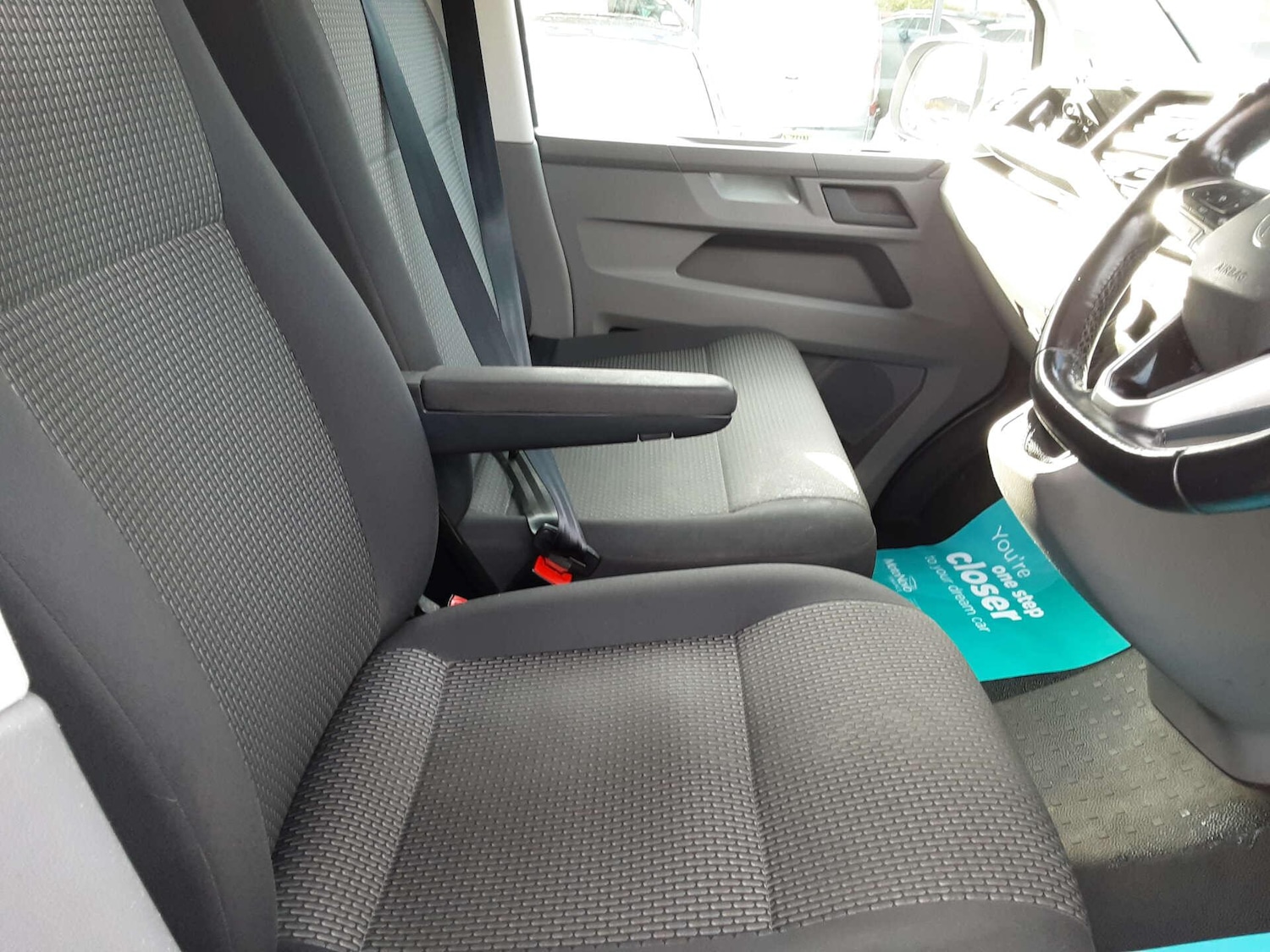 Used Volkswagen Transporter 2021 for sale - 76807688: Photo 30