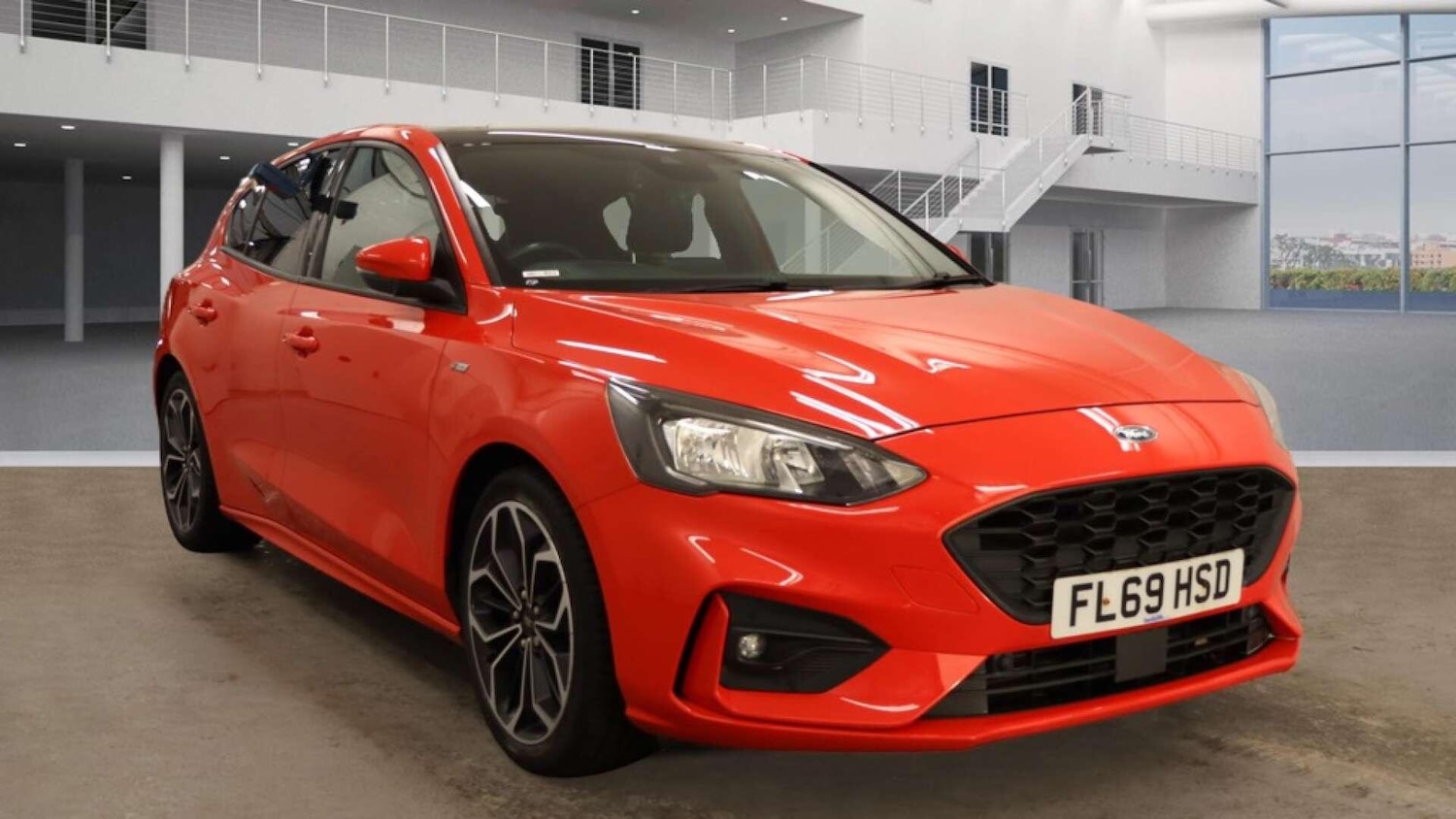 Used Ford Focus 2019 for sale - 77109854: Photo 1