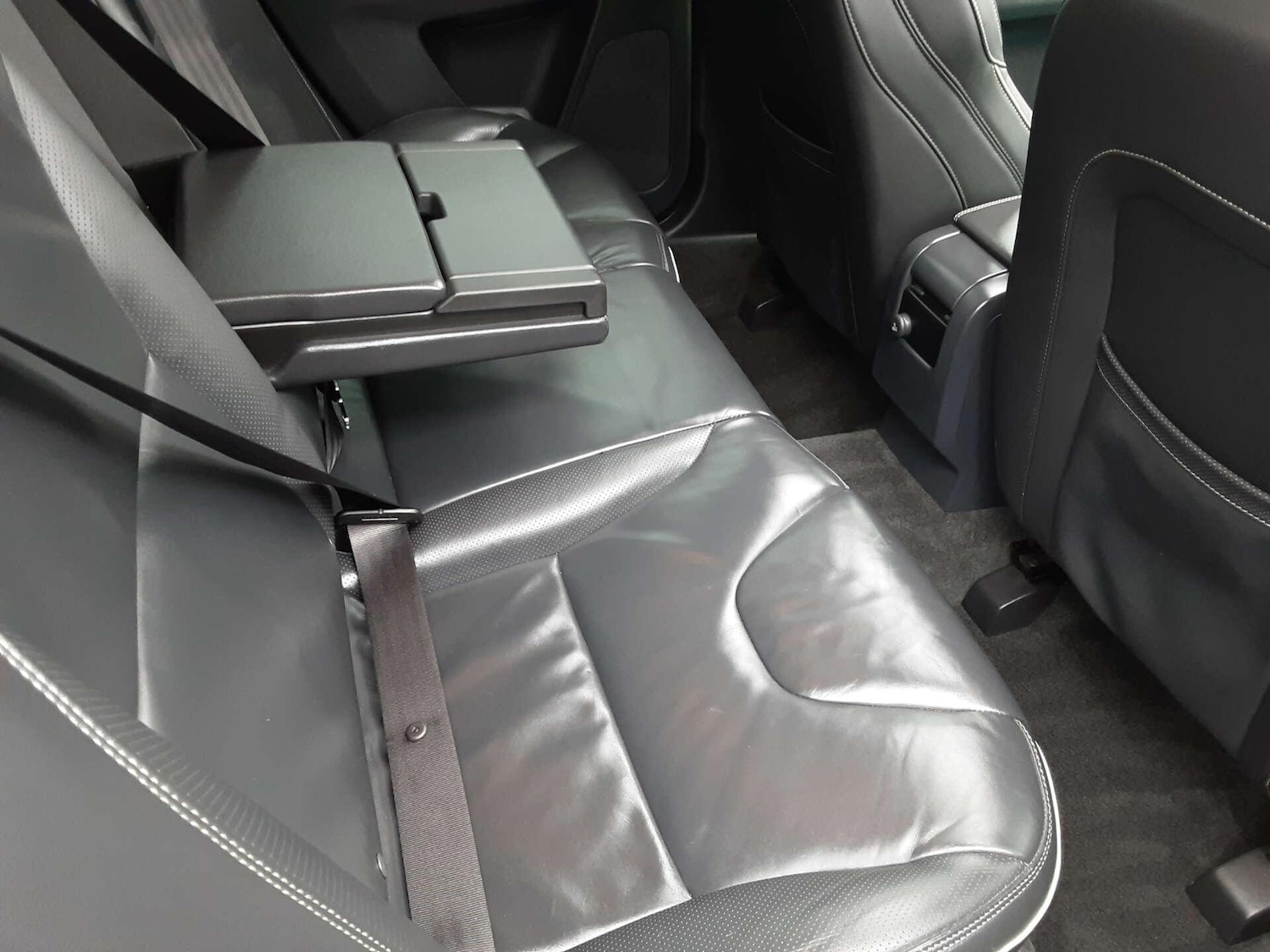 Used Volvo XC60 2017 for sale - 76807611: Photo 31