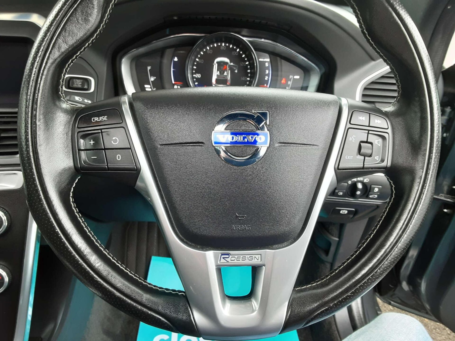 Used Volvo XC60 2017 for sale - 76807611: Photo 39