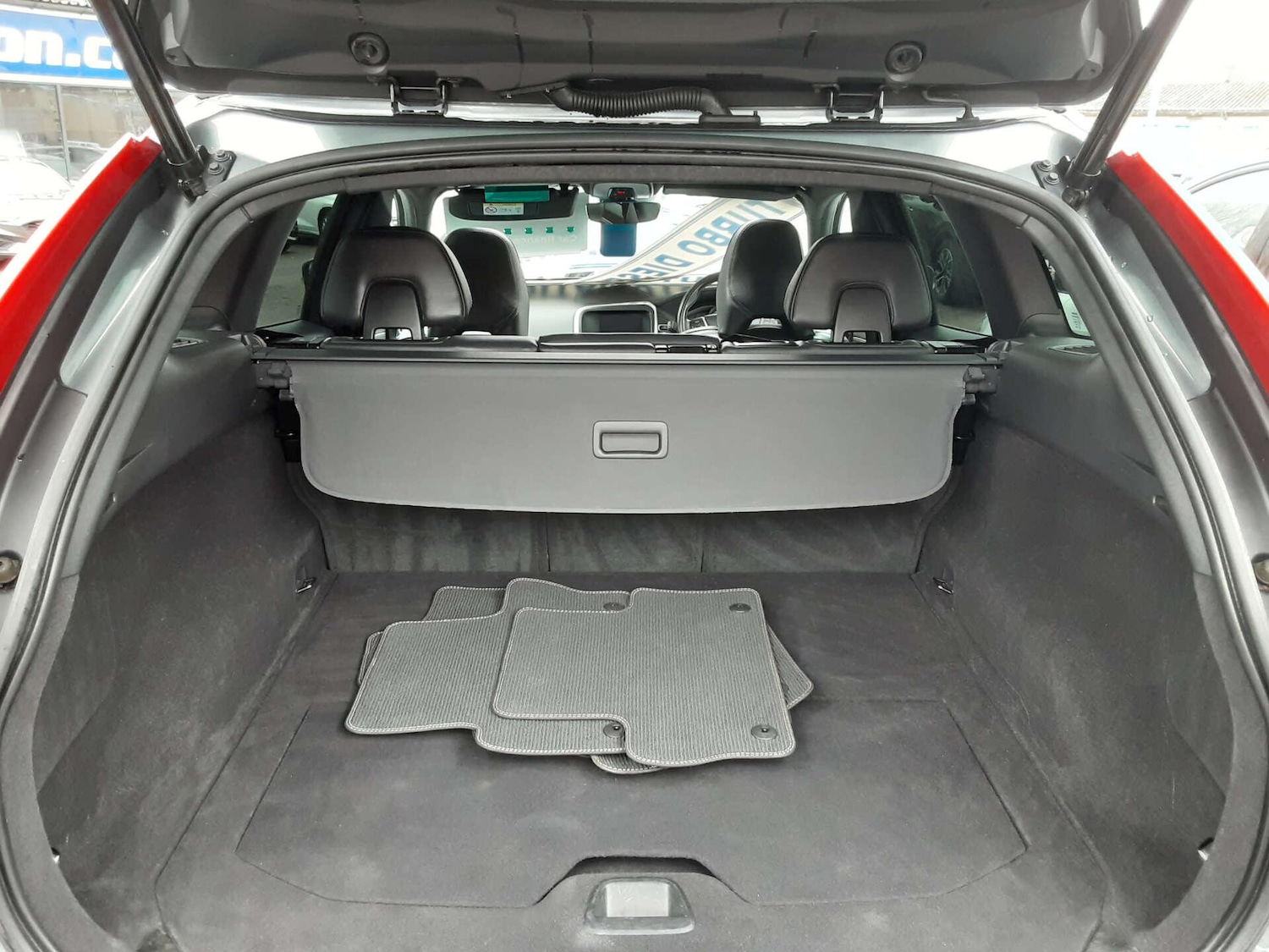 Used Volvo XC60 2017 for sale - 76807611: Photo 45