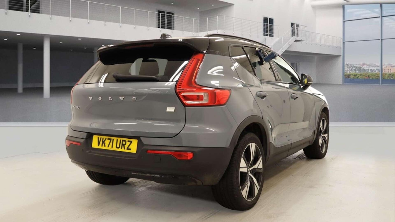 Used Volvo XC40 2022 for sale - 77957537: Photo 6