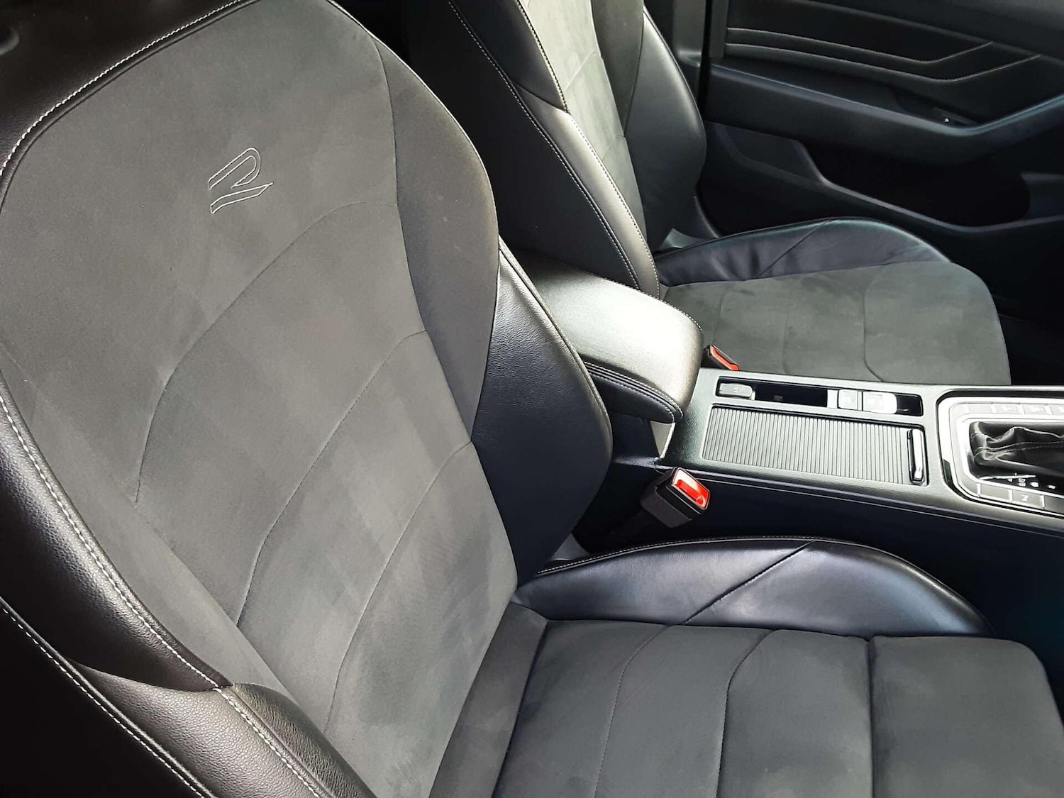 Used Volkswagen Arteon 2022 for sale - 76807617: Photo 23