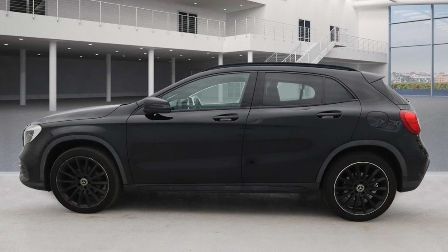 Used Mercedes-Benz GLA 2018 for sale - 76412006: Photo 11