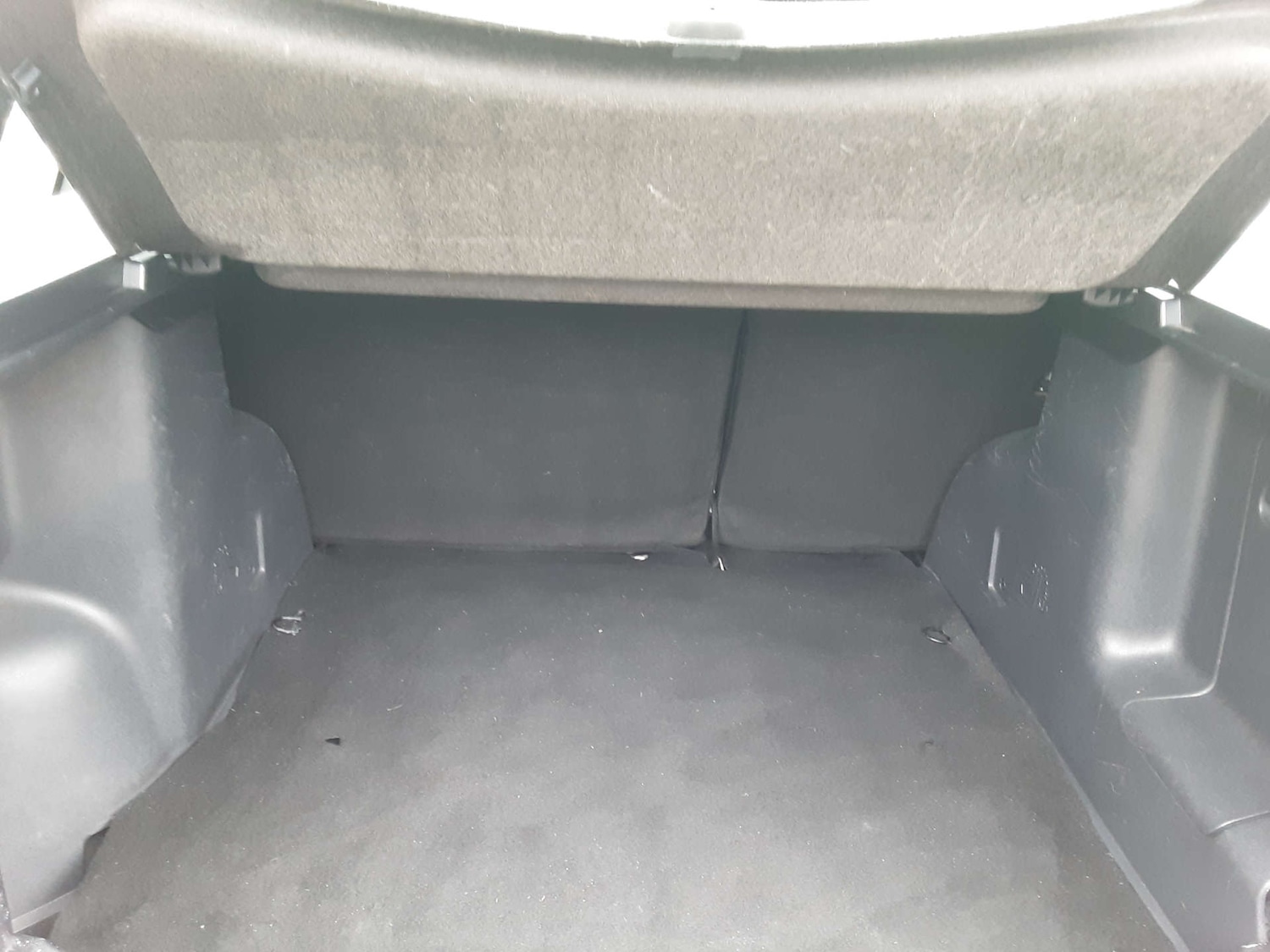 Used Dacia Duster 2018 for sale - 76404589: Photo 24