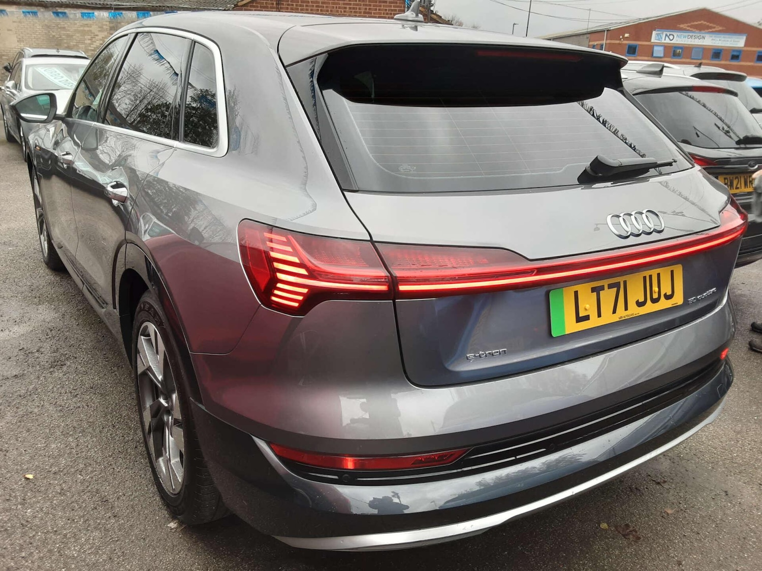 Used Audi e-tron 2021 for sale - 76807646: Photo 12