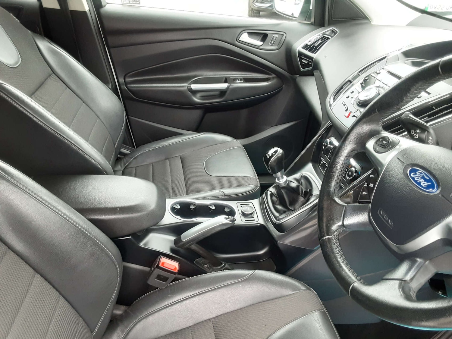 Used Ford Kuga 2015 for sale - 76404600: Photo 20