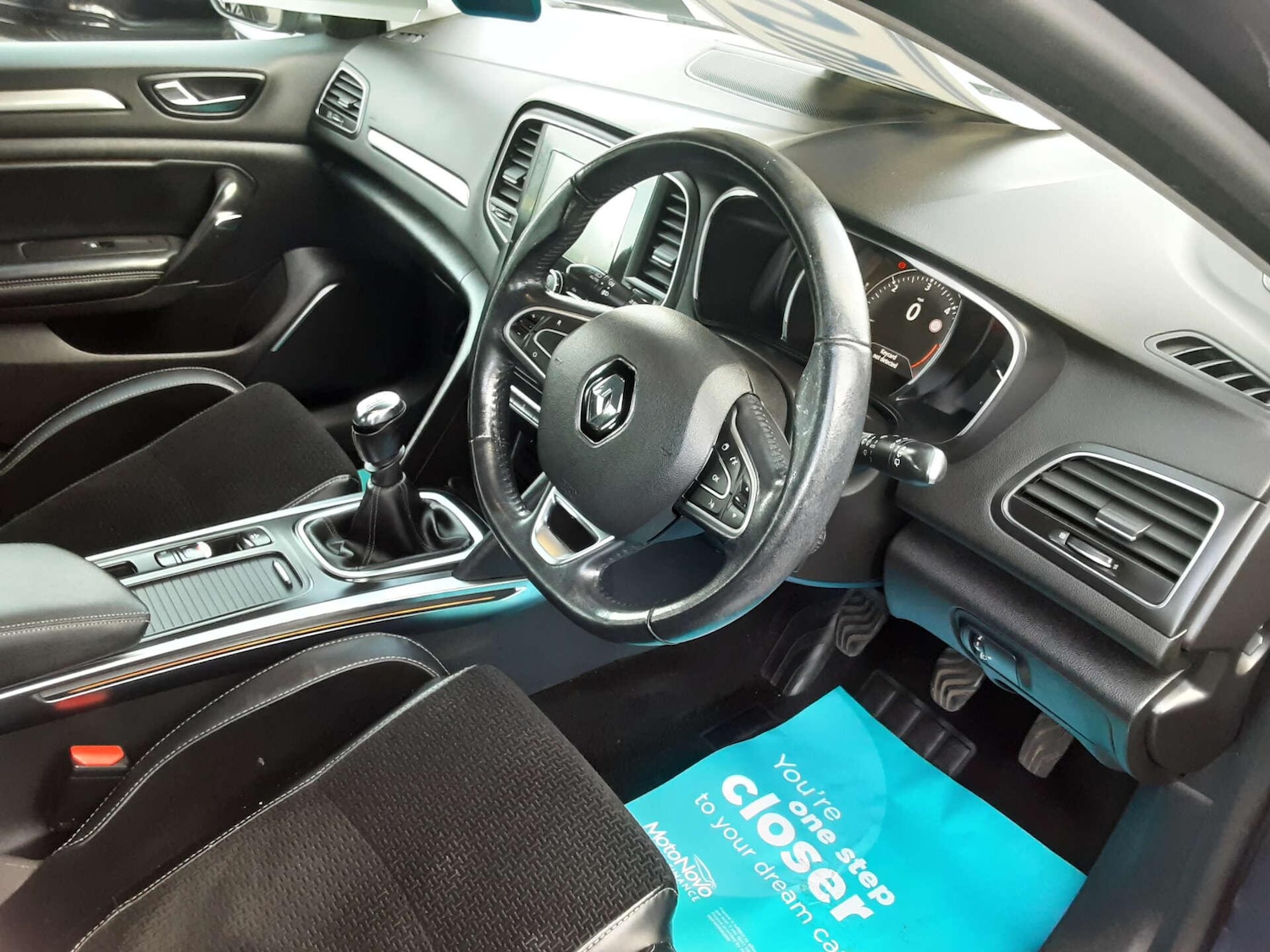 Used Renault Megane 2017 for sale - 76807647: Photo 17