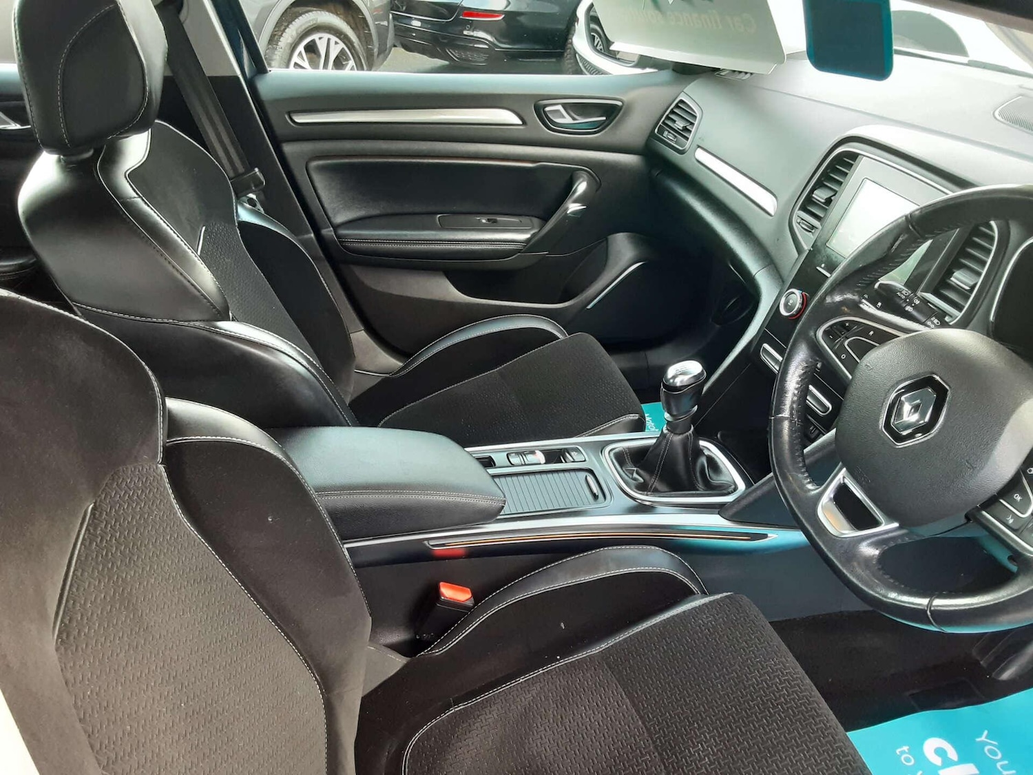 Used Renault Megane 2017 for sale - 76807647: Photo 18